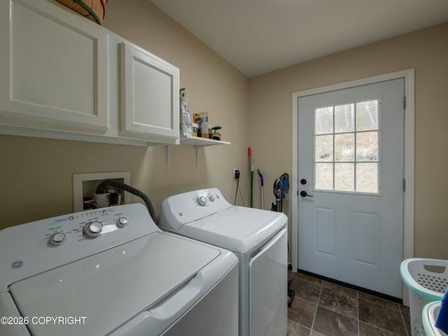 3960 S Vine Road, Wasilla, AK 99623