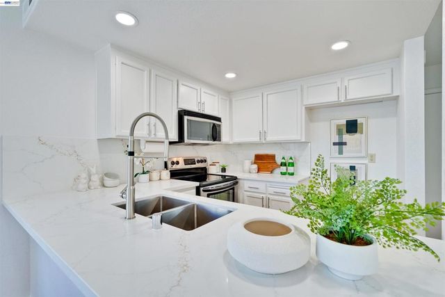 34743 Chanel Terrace, Fremont, CA 94555