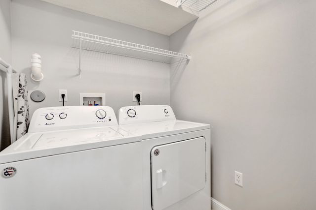 835 NE 16th Terrace, Fort Lauderdale, FL 33304