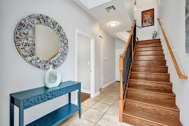 835 NE 16th Terrace, Fort Lauderdale, FL 33304