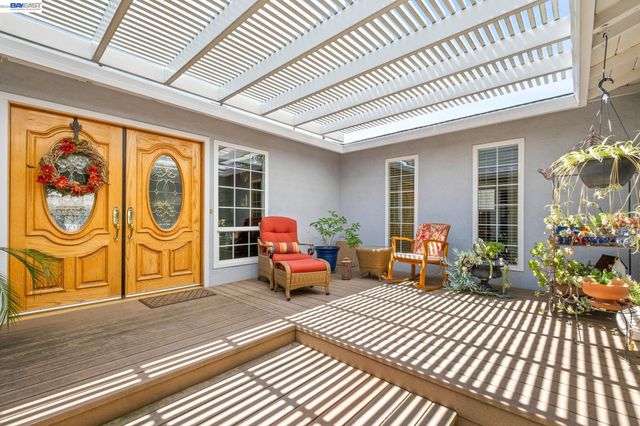 775 Catalina Dr, Livermore, CA 94550