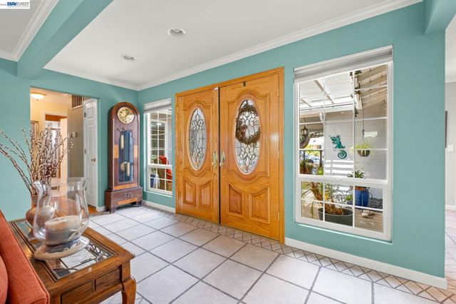 775 Catalina Dr, Livermore, CA 94550