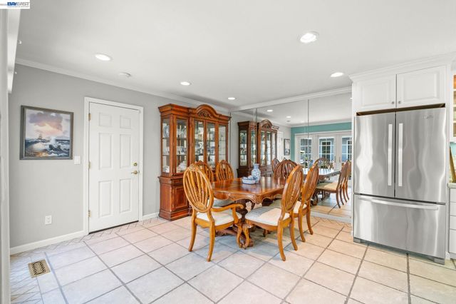 775 Catalina Dr, Livermore, CA 94550