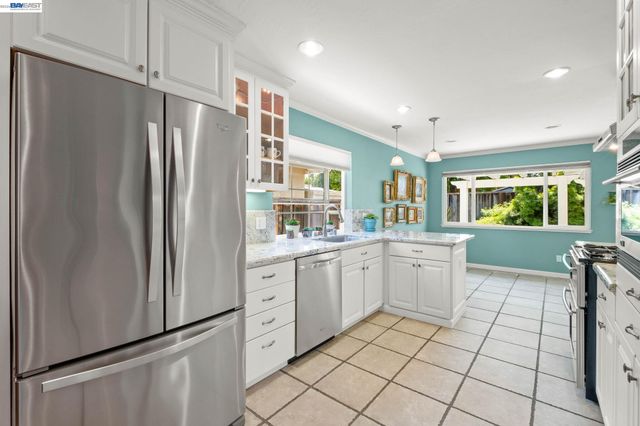 775 Catalina Dr, Livermore, CA 94550