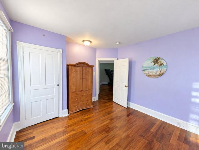 419 ELM AVE, Riverton, NJ 08077