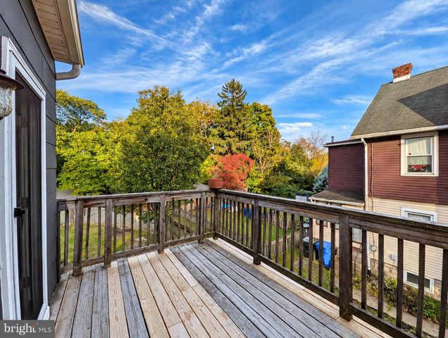 419 ELM AVE, Riverton, NJ 08077