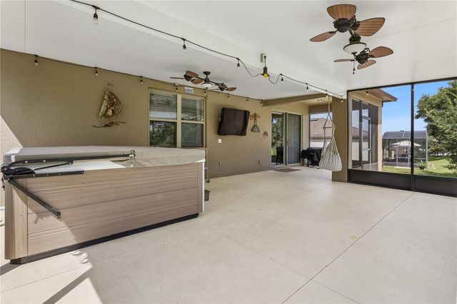 30022 DONNINGTON LOOP, Mount Dora, FL 32757