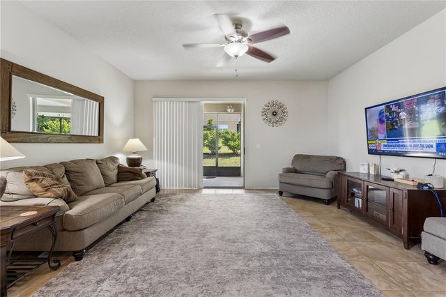 30022 DONNINGTON LOOP, Mount Dora, FL 32757
