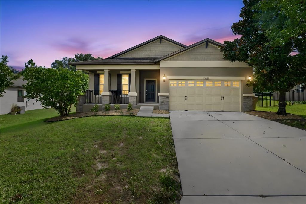 30022 DONNINGTON LOOP, Mount Dora, FL 32757