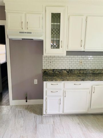 7547 Laura Koppe Road, Houston, TX 77028