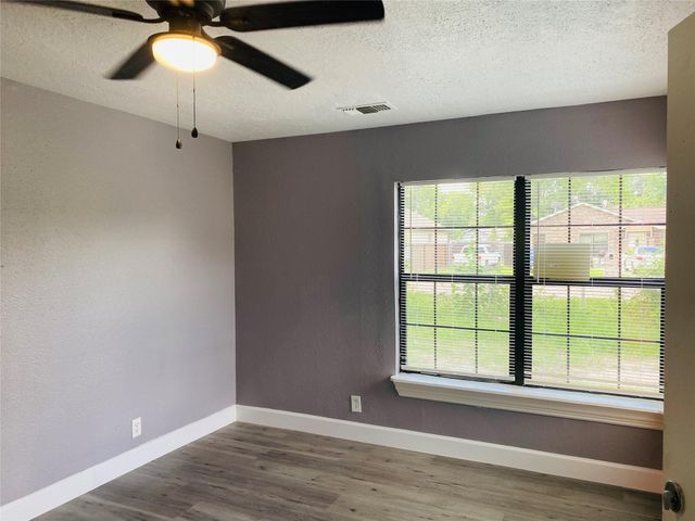 7547 Laura Koppe Road, Houston, TX 77028