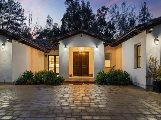 16947 AVENIDA LUIS, Rancho Santa Fe, CA 92067