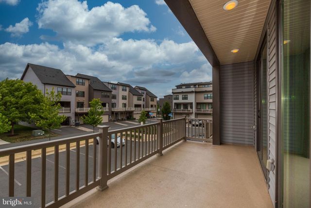22527 FOUNDATION DR, Ashburn, VA 20148