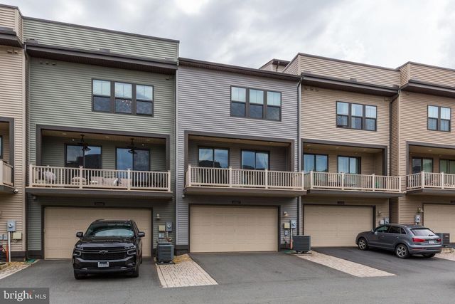 22527 FOUNDATION DR, Ashburn, VA 20148