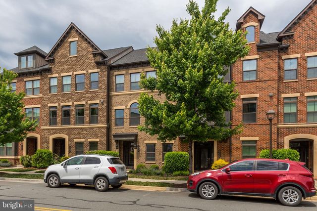 22527 FOUNDATION DR, Ashburn, VA 20148