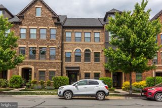 22527 FOUNDATION DR, Ashburn, VA 20148
