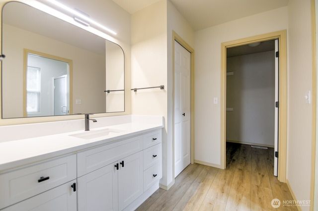265 SE Valley View Way, Chehalis, WA 98532
