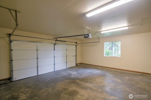 265 SE Valley View Way, Chehalis, WA 98532