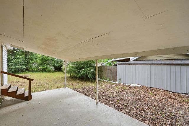 305 W Elm Street, Morrilton, AR 72110