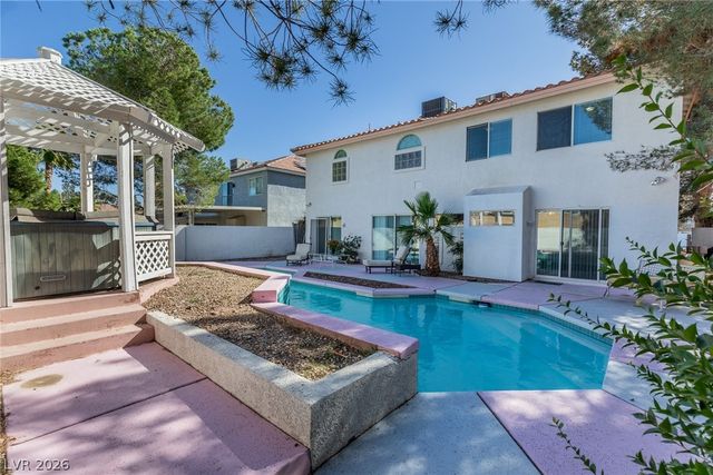 8232 Deer Springs Way, Las Vegas, NV 89149