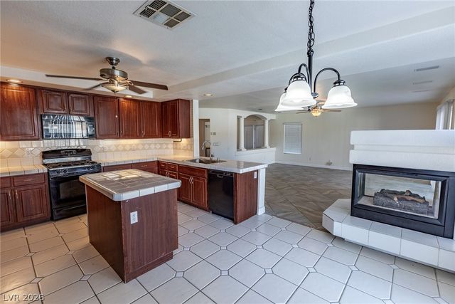 8232 Deer Springs Way, Las Vegas, NV 89149