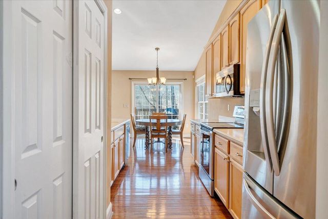 200 Inlet DR, Wirtz, VA 24184