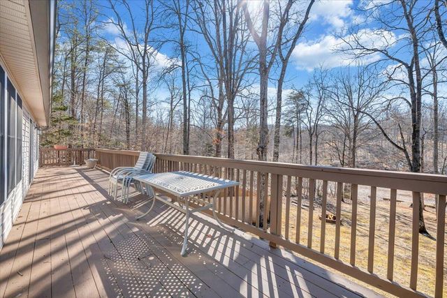 200 Inlet DR, Wirtz, VA 24184