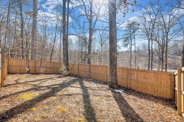 200 Inlet DR, Wirtz, VA 24184