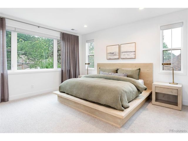 909 Madison St, Denver, CO 80206