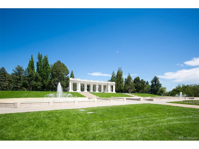 909 Madison St, Denver, CO 80206