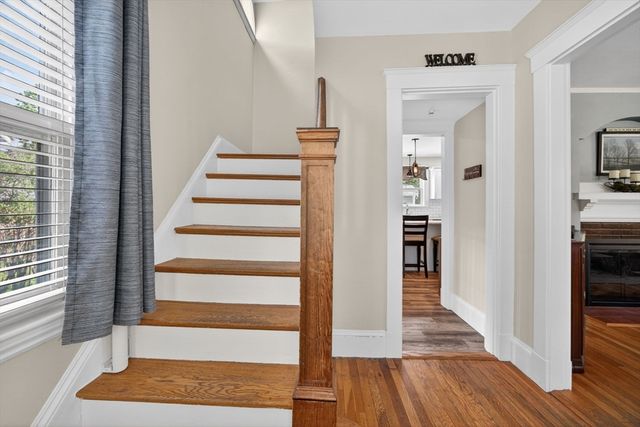 11 Clifton Ave, Beverly, MA 01915