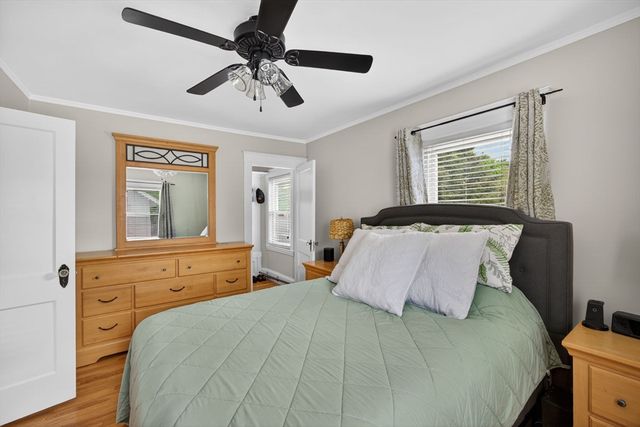 11 Clifton Ave, Beverly, MA 01915