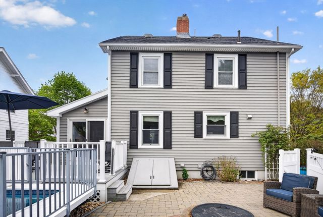 11 Clifton Ave, Beverly, MA 01915