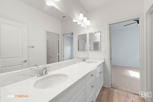 3704 Windermere Street, Bakersfield, CA 93311