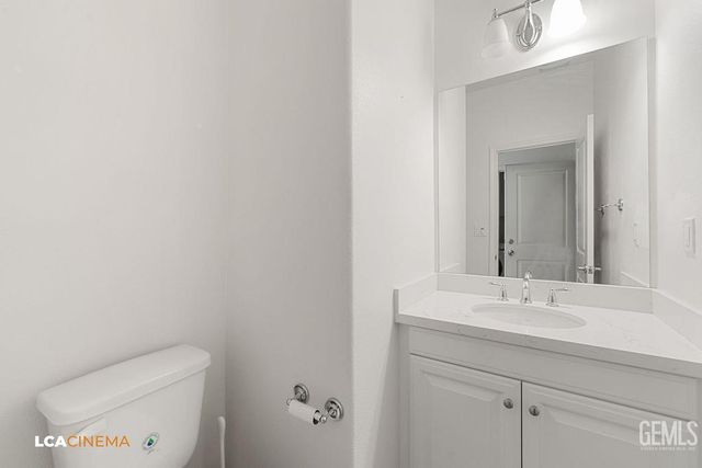 3704 Windermere Street, Bakersfield, CA 93311