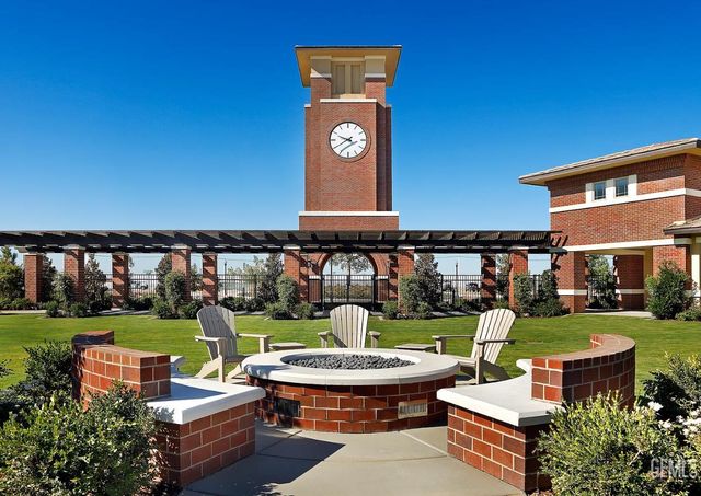 3704 Windermere Street, Bakersfield, CA 93311