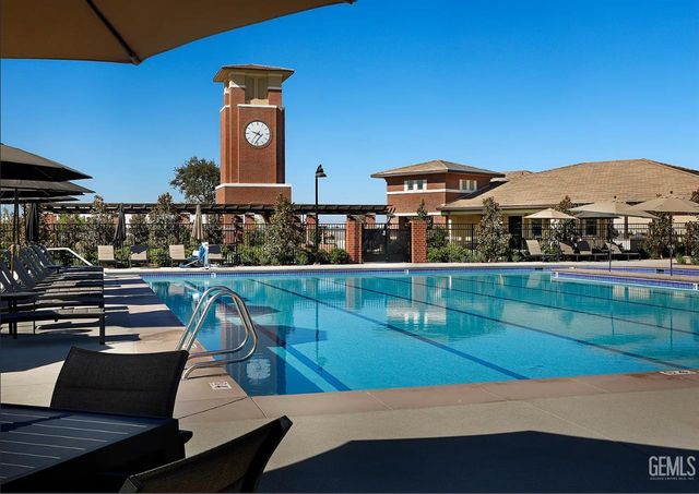 3704 Windermere Street, Bakersfield, CA 93311