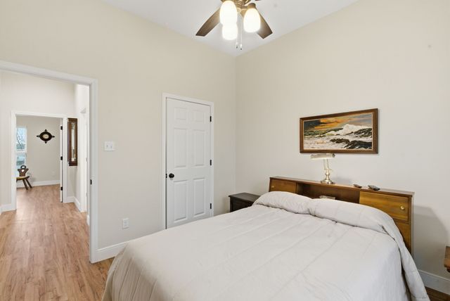 2201 Springhill Court, Mineral Wells, TX 76067