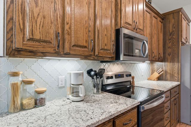 2201 Springhill Court, Mineral Wells, TX 76067