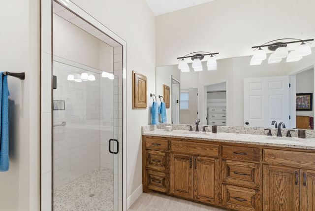 2201 Springhill Court, Mineral Wells, TX 76067