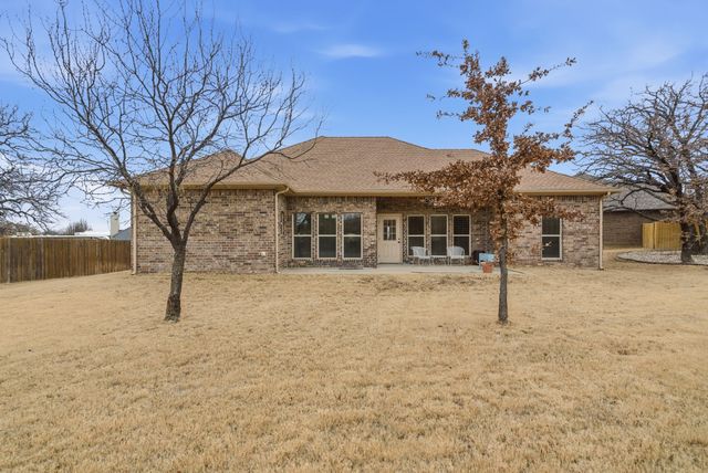 2201 Springhill Court, Mineral Wells, TX 76067