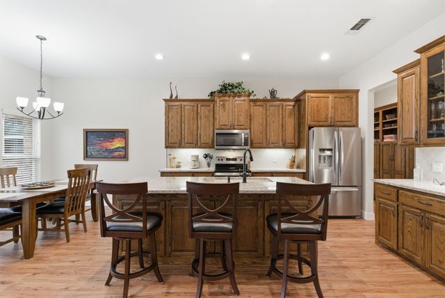 2201 Springhill Court, Mineral Wells, TX 76067