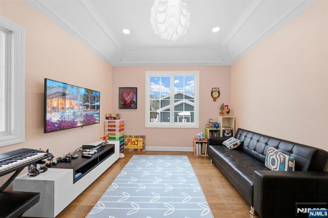 461 Arthur Terrace, Paramus, NJ 07652