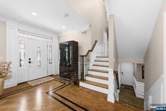 461 Arthur Terrace, Paramus, NJ 07652