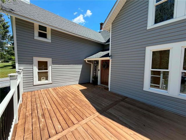 164 Sand Spring Road, Barrett Twp, PA 18326