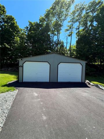 164 Sand Spring Road, Barrett Twp, PA 18326
