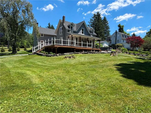 164 Sand Spring Road, Barrett Twp, PA 18326