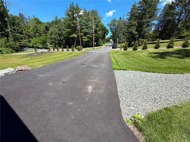 164 Sand Spring Road, Barrett Twp, PA 18326