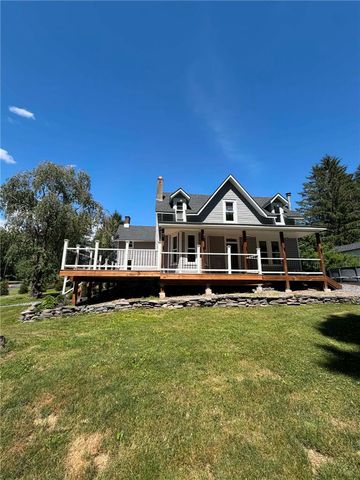 164 Sand Spring Road, Barrett Twp, PA 18326