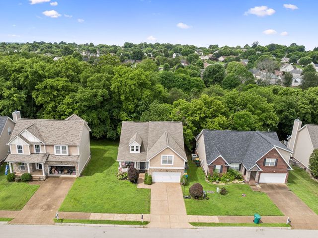 1443 Bern Dr, Spring Hill, TN 37174